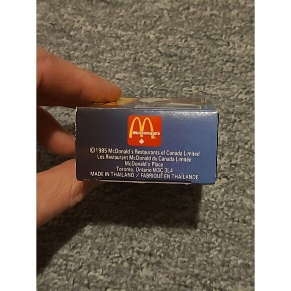 VTG Retro 1985 McDonald's Commandrons  Motron Race Car NIB New Canadian Box - Picture 6 of 6